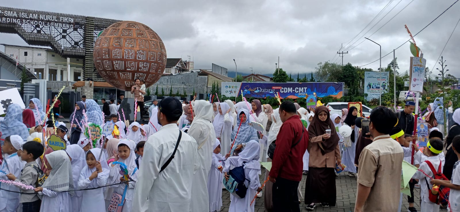 MENYAMBUT BULAN SUCI RAMADHAN DENGAN PENUH KEBAHAGIAAN “MARHABAN YA RAMADHAN”