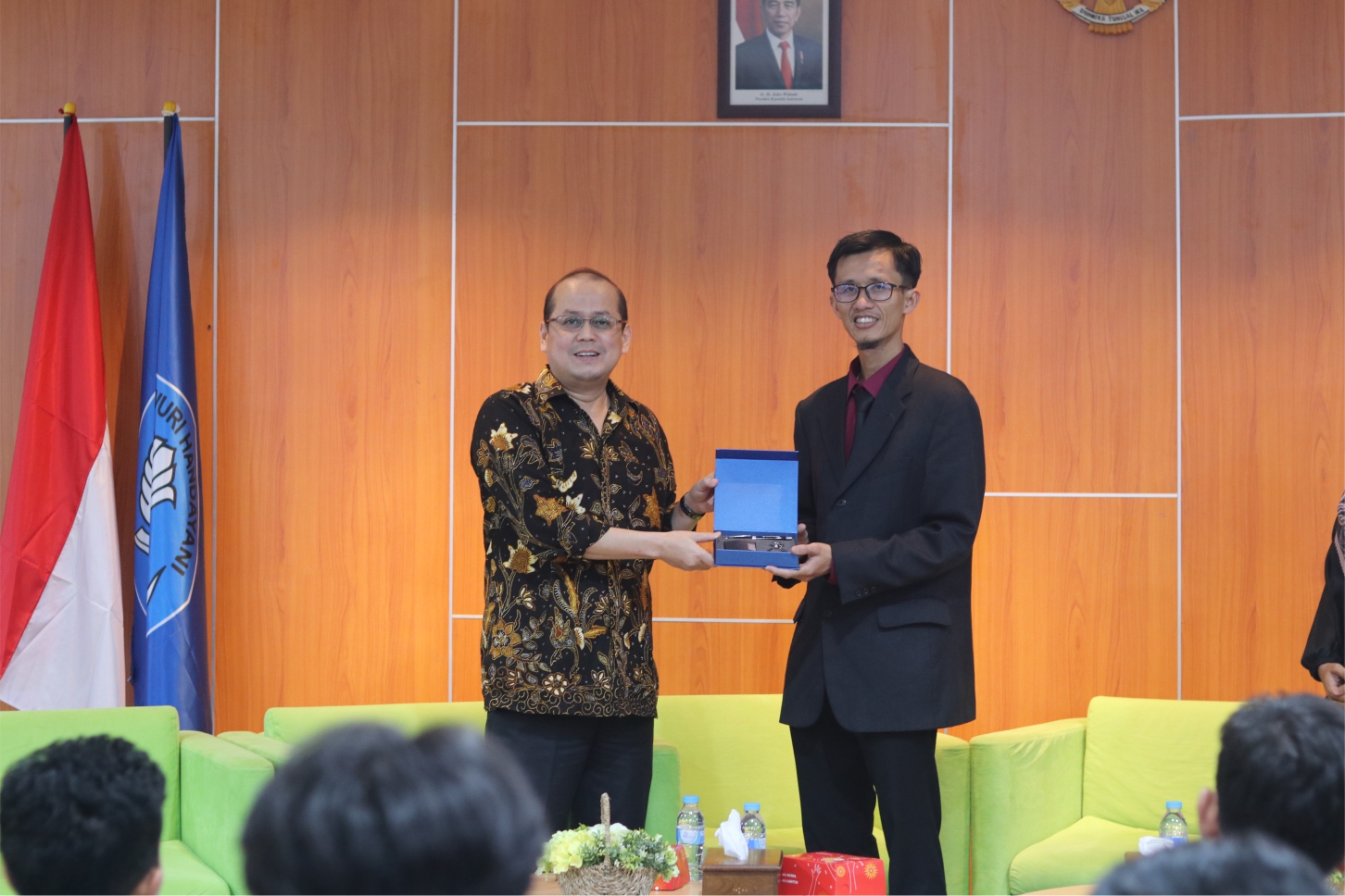 CAMPUS TOUR  “MEMOTIVASI SISWA DALAM MEMILIH PERGURUAN TINGGI SESUAI MINAT”