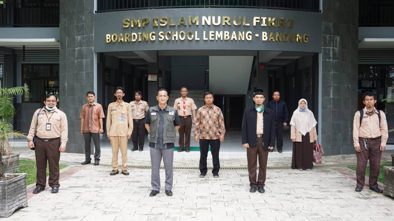 SOSIALISASI PROTOKOL NEW NORMAL BERSAMA DINAS KESEHATAN KABUPATEN BANDUNG BARAT  DI NURUL FIKRI BOARDING SCHOOL LEMBANG
